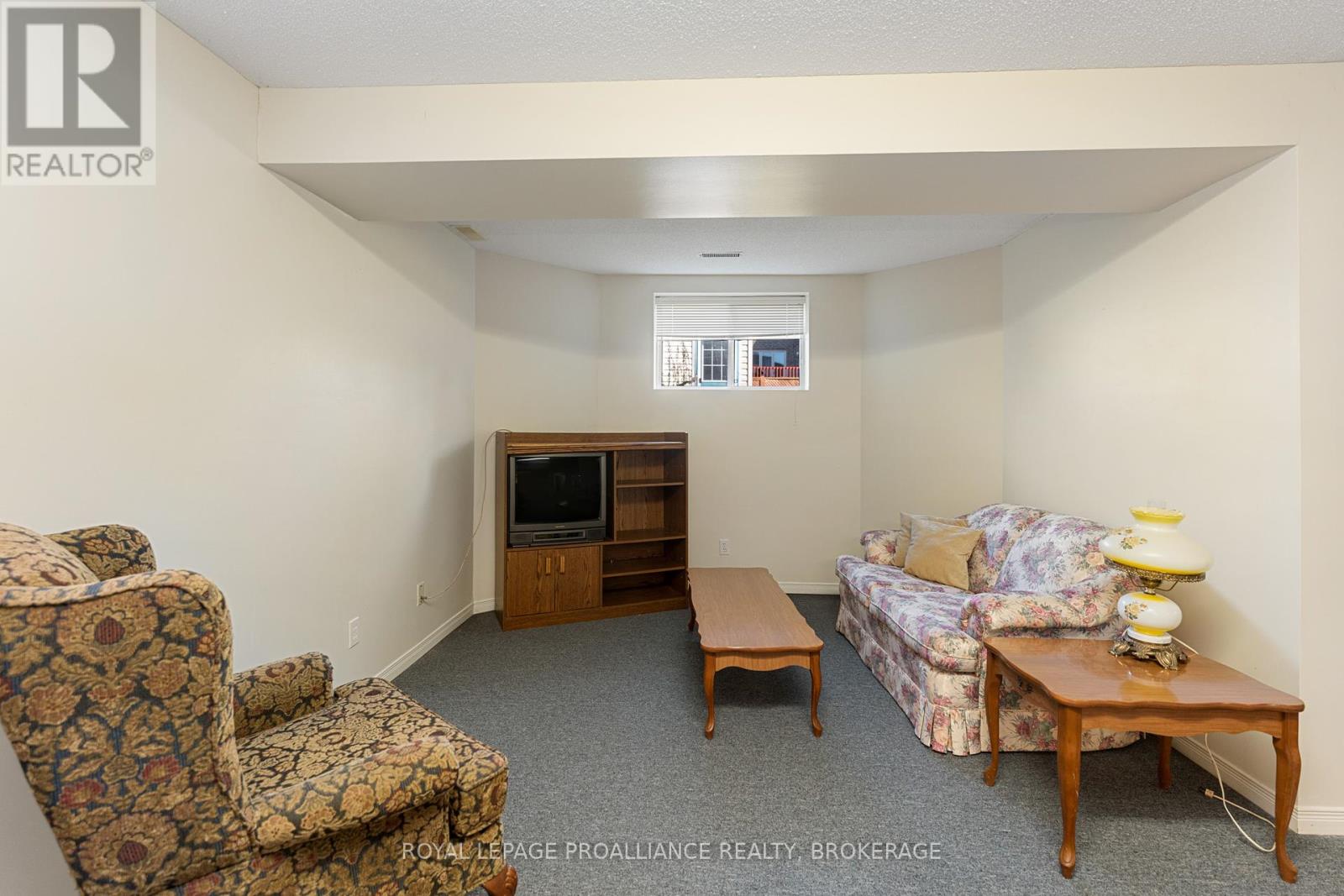 377 Briarwood Drive, Kingston, Ontario  K7M 7V2 - Photo 36 - X12435266