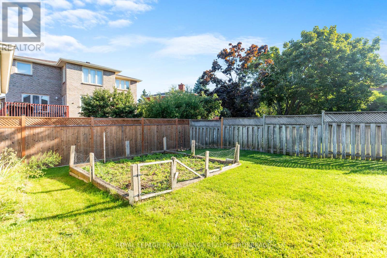 377 Briarwood Drive, Kingston, Ontario  K7M 7V2 - Photo 45 - X12435266