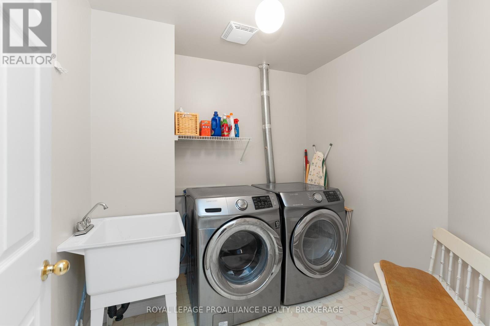 39 Mowat Avenue, Kingston, Ontario  K7M 8Y8 - Photo 27 - X12435337