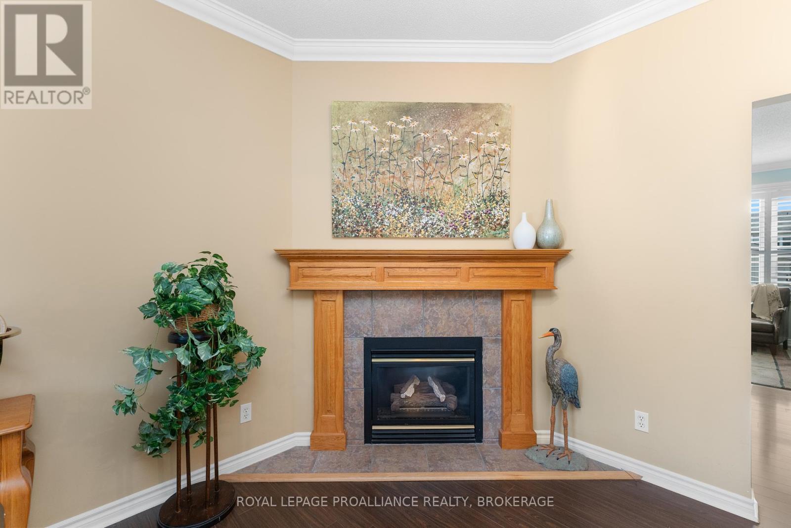 39 Mowat Avenue, Kingston, Ontario  K7M 8Y8 - Photo 9 - X12435337