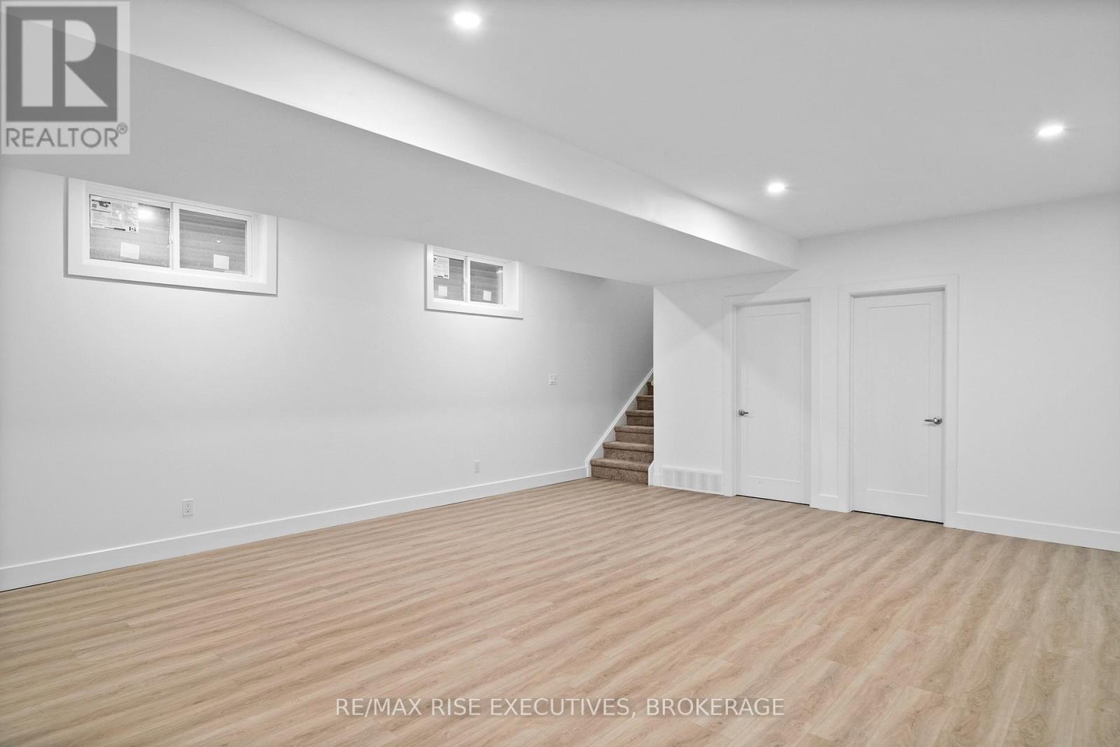 2703 Delmar Street, Kingston, Ontario K7P 0J1 - Photo 35 - X12436681