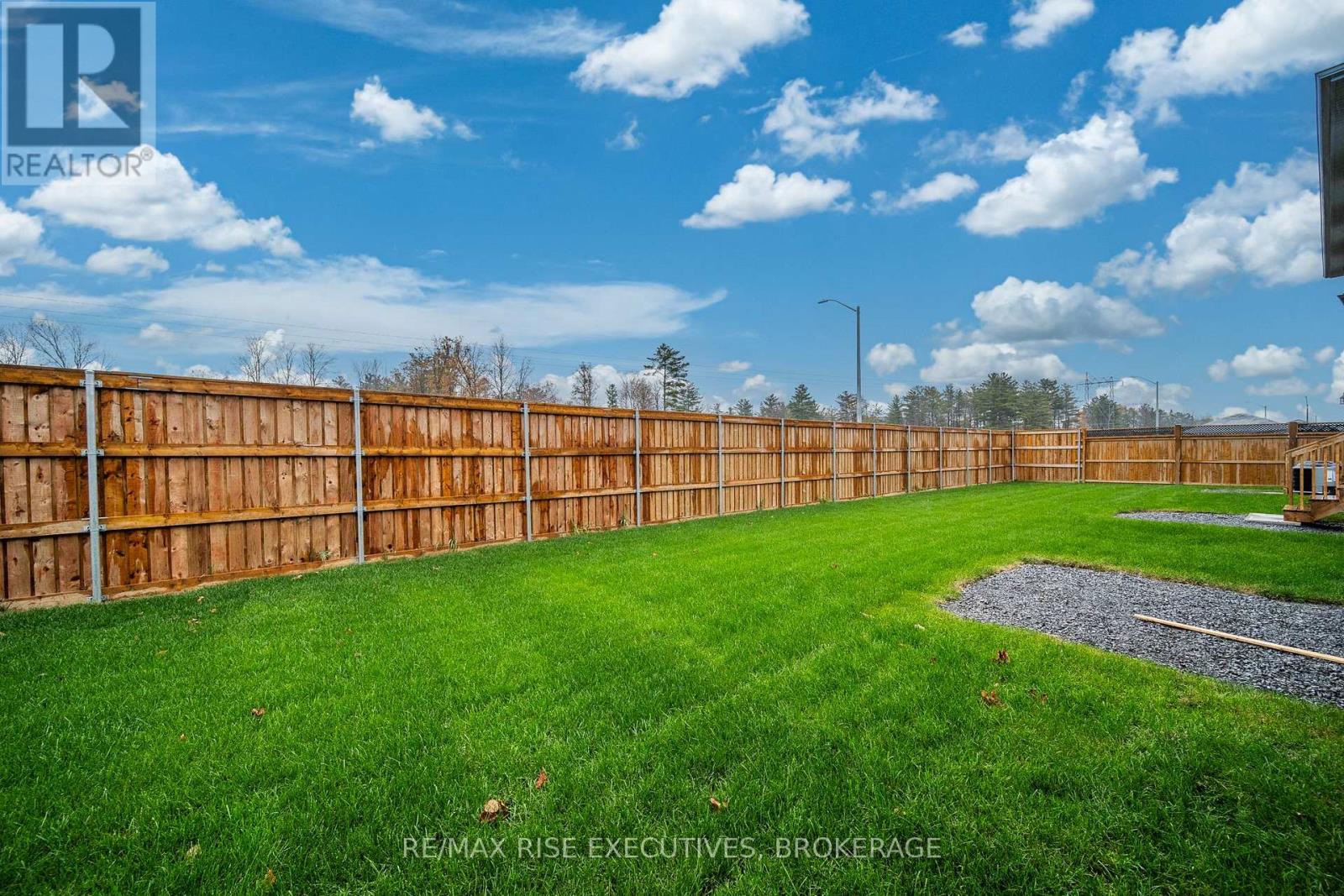 2703 Delmar Street, Kingston, Ontario K7P 0J1 - Photo 43 - X12436681