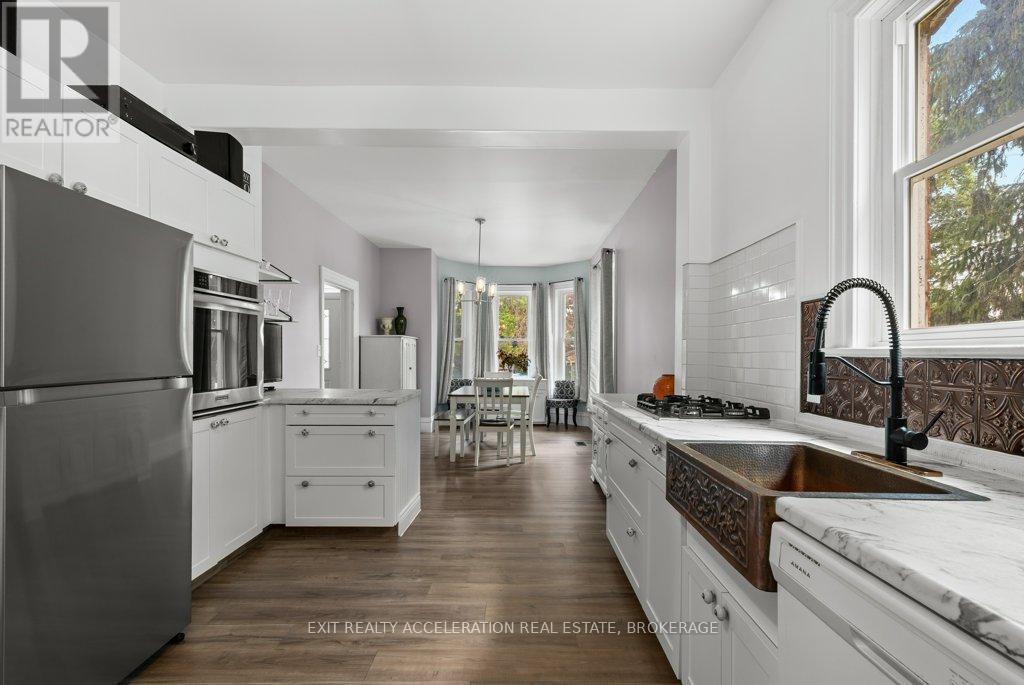 359 Thomas Street, Deseronto, Ontario K0K 1X0 - Photo 14 - X12438390