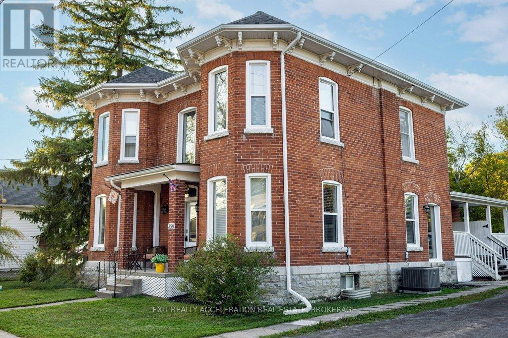 359 Thomas Street, Deseronto, Ontario K0K 1X0 - Photo 2 - X12438390