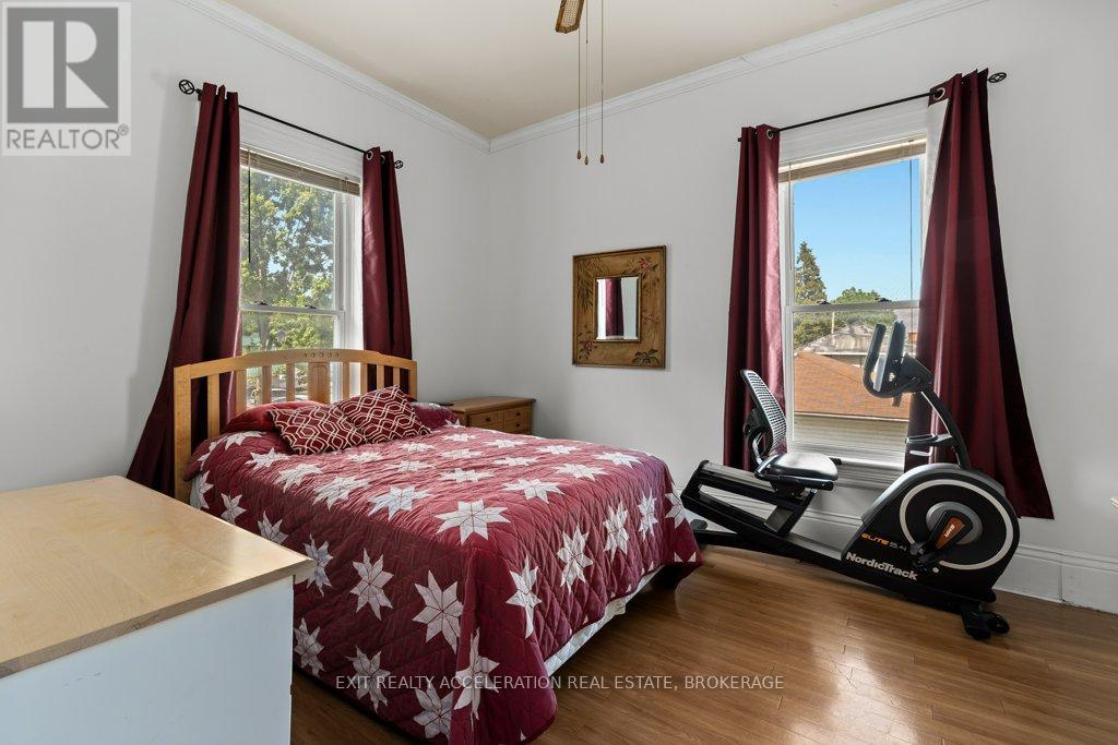 359 Thomas Street, Deseronto, Ontario K0K 1X0 - Photo 32 - X12438390