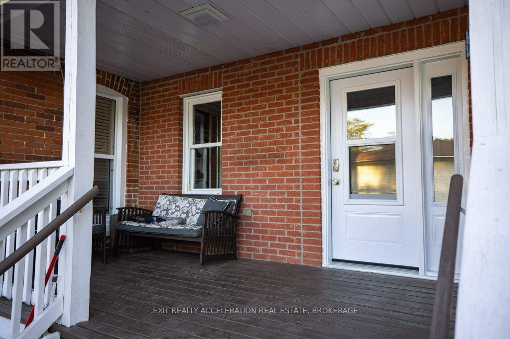 359 Thomas Street, Deseronto, Ontario K0K 1X0 - Photo 35 - X12438390