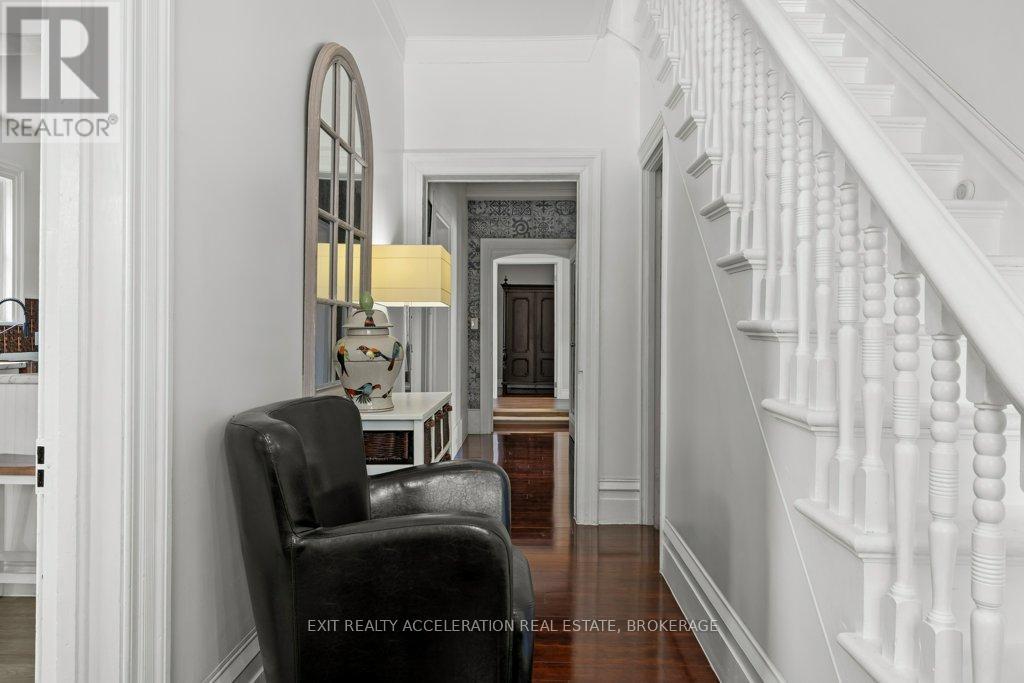 359 Thomas Street, Deseronto, Ontario K0K 1X0 - Photo 6 - X12438390