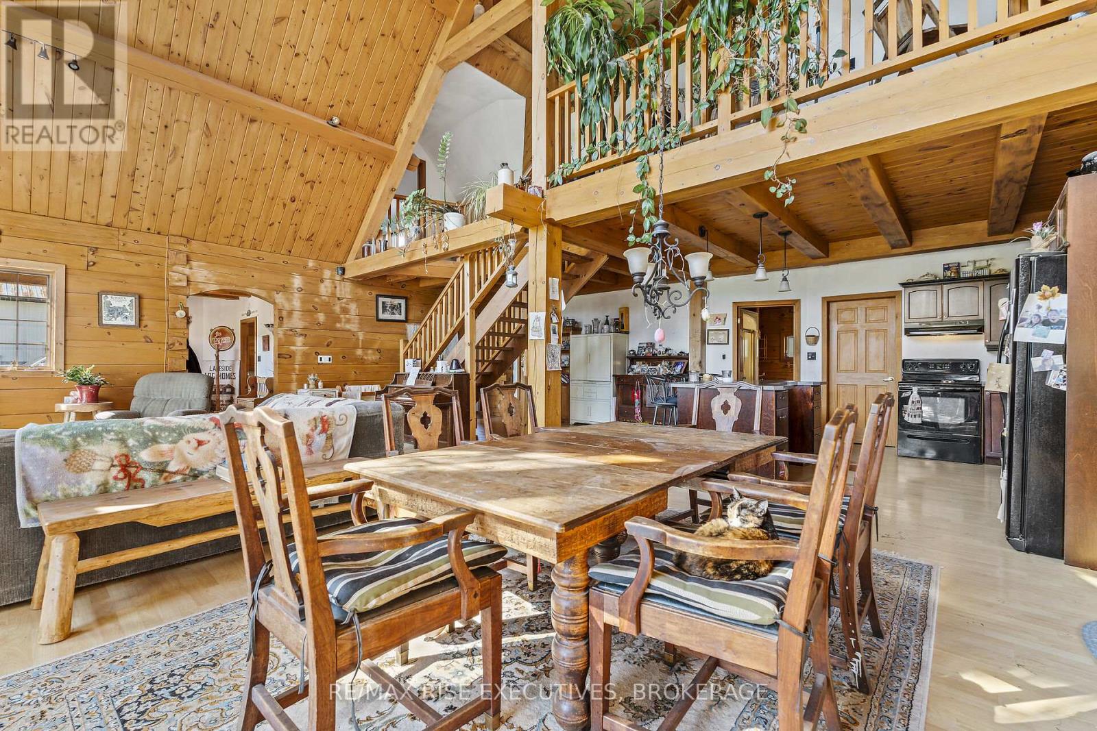 1758 Highway 15, Rideau Lakes, Ontario K0G 1E0 - Photo 9 - X12439561