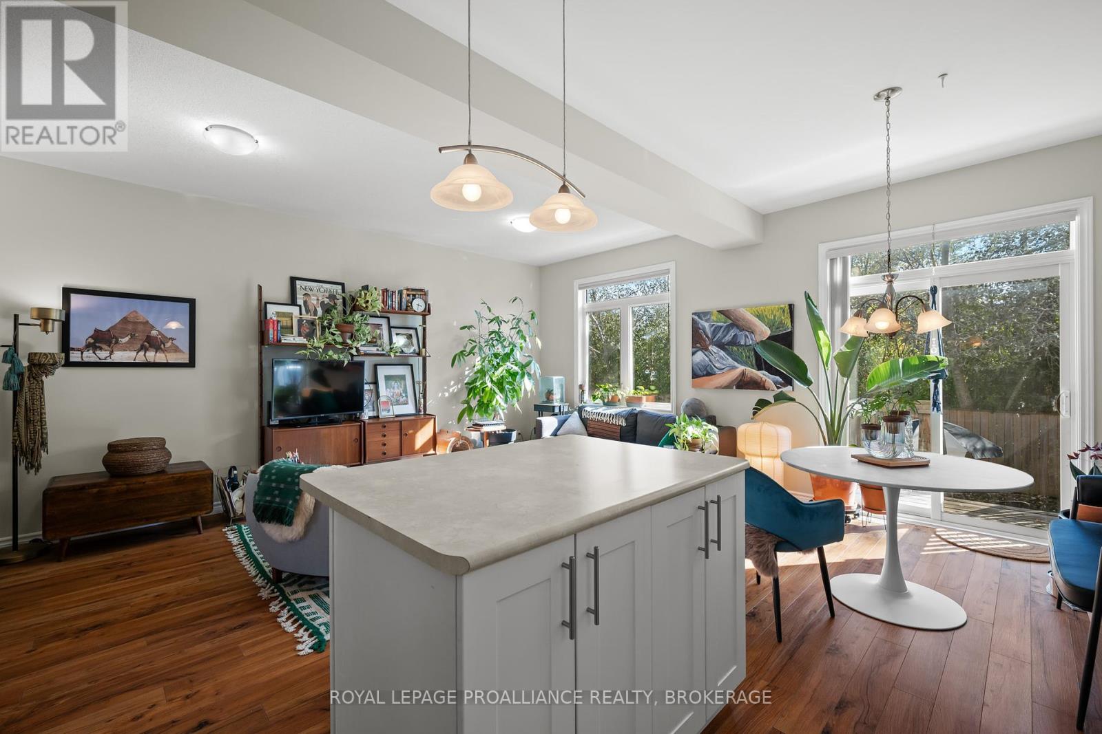 927 Blossom Street, Kingston, Ontario  K7P 0N2 - Photo 13 - X12439747