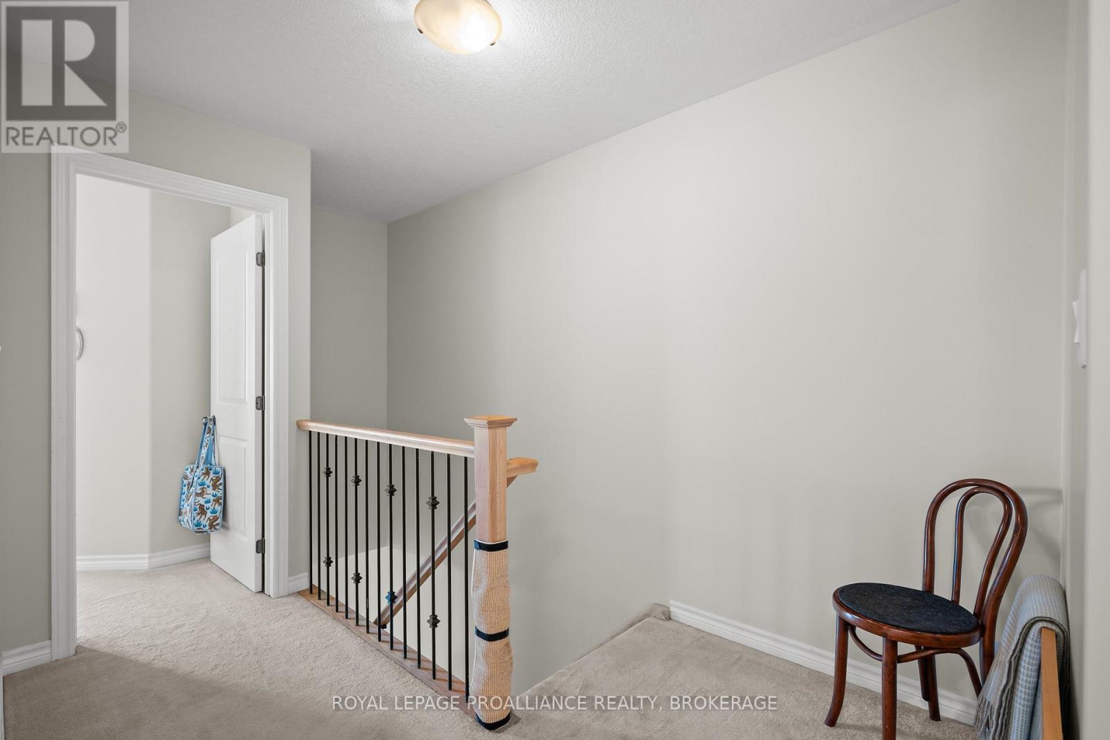 927 Blossom Street, Kingston, Ontario  K7P 0N2 - Photo 14 - X12439747