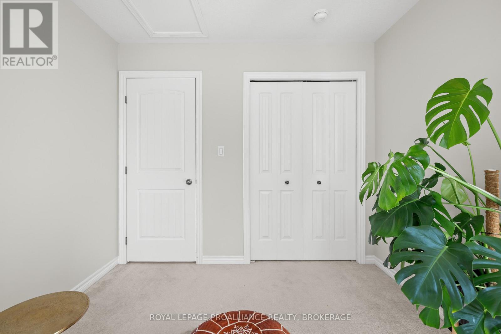 927 Blossom Street, Kingston, Ontario  K7P 0N2 - Photo 17 - X12439747