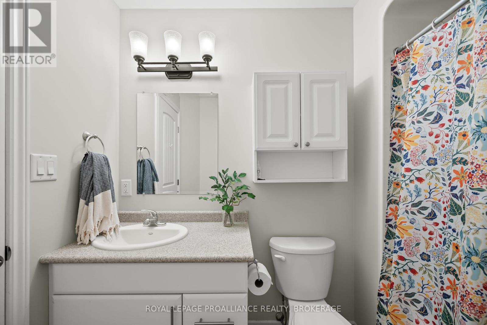 927 Blossom Street, Kingston, Ontario  K7P 0N2 - Photo 20 - X12439747