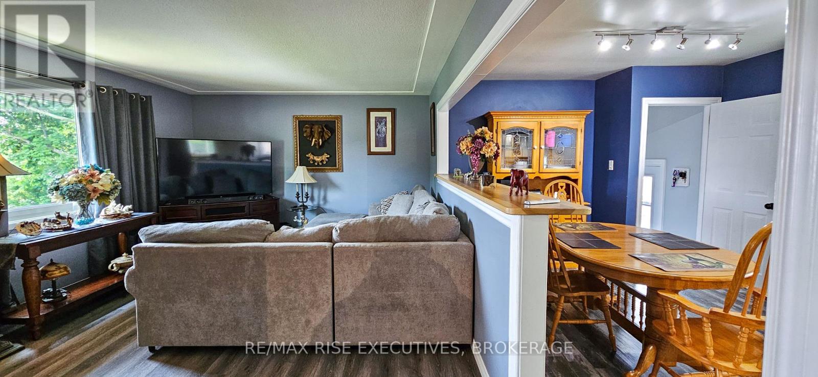 1453 Woodfield Crescent, Kingston, Ontario K7P 2V4 - Photo 8 - X12440184