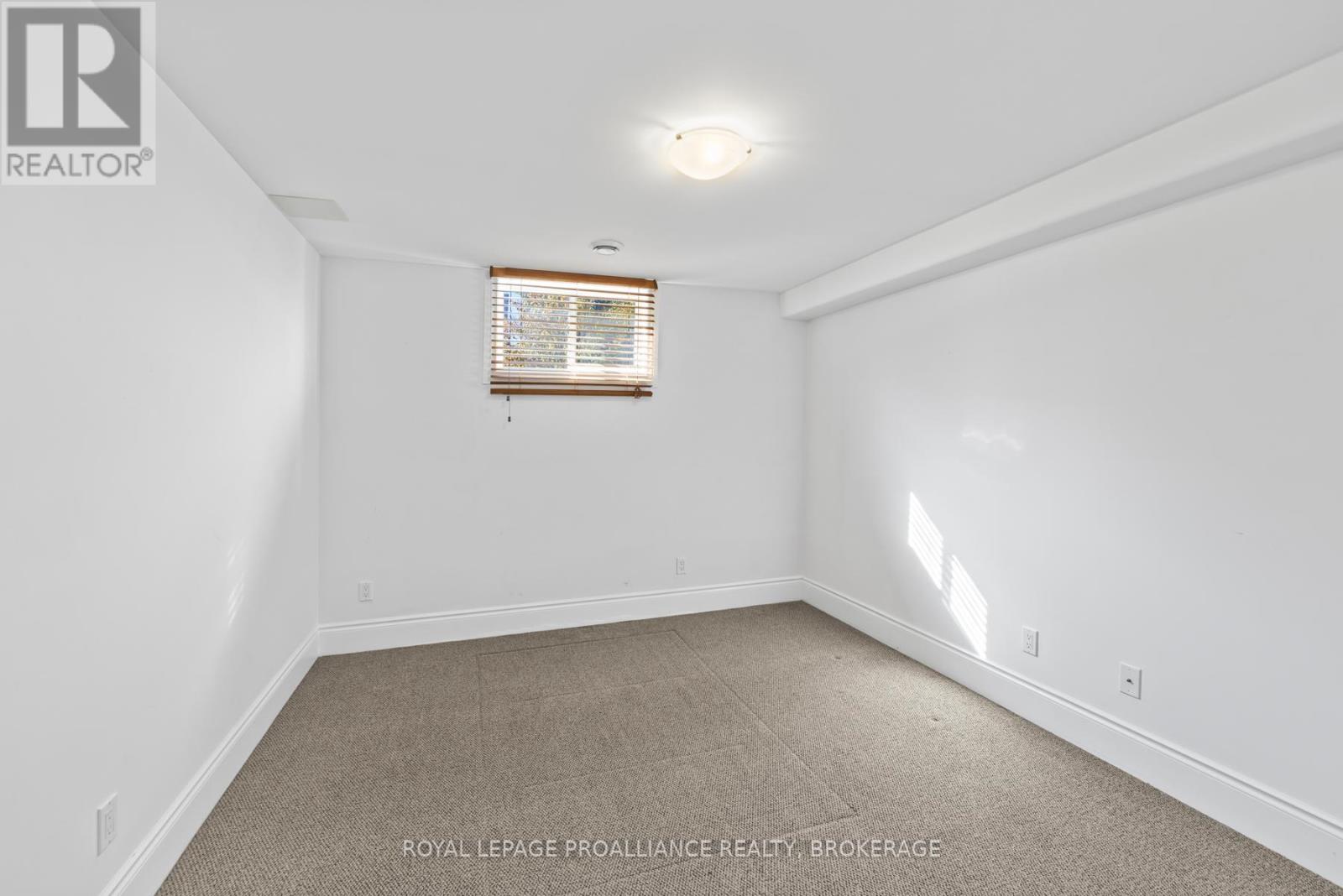 1213 Atkinson Street, Kingston, Ontario K7P 0C9 - Photo 27 - X12440474