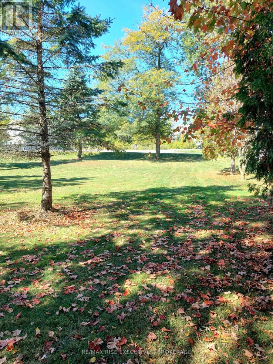 1041 Prince Street, Lansdowne Village, Ontario K0E 1L0 - Photo 14 - X12442354