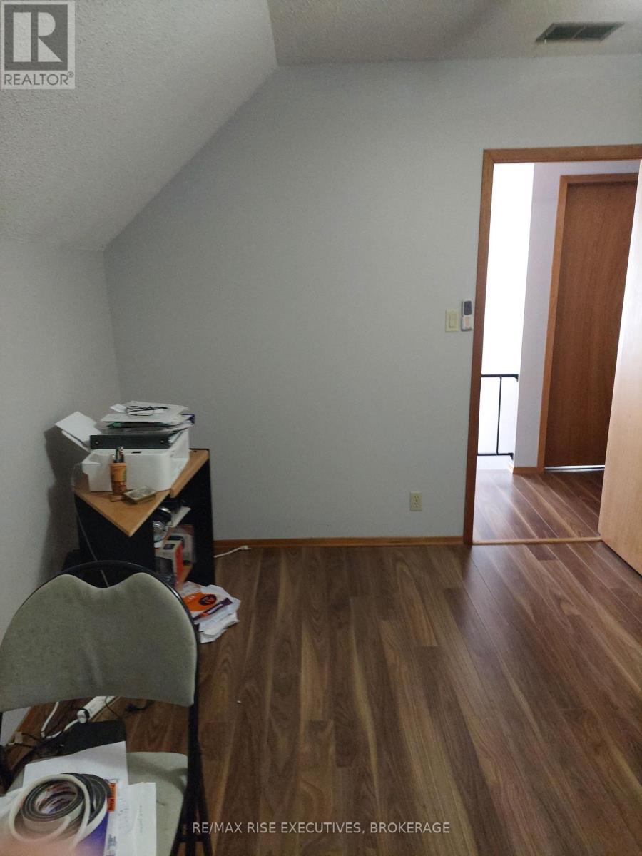 1041 Prince Street, Lansdowne Village, Ontario K0E 1L0 - Photo 9 - X12442354