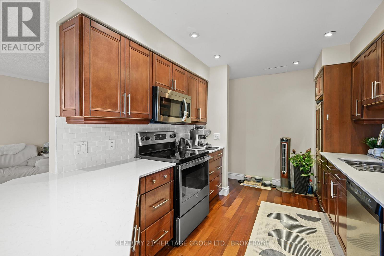 29 - 1098 King Street W, Kingston, Ontario K7M 8J1 - Photo 20 - X12442436