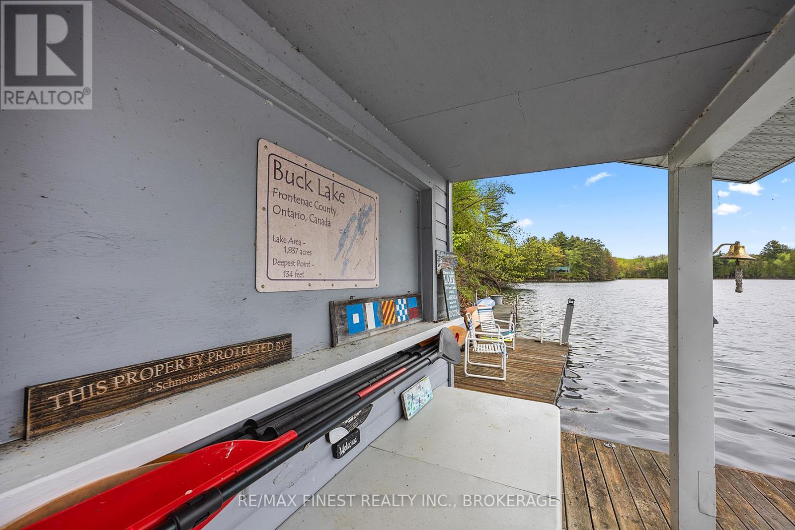 8126 Perth Road, South Frontenac, Ontario K0H 2L0 - Photo 13 - X12443582