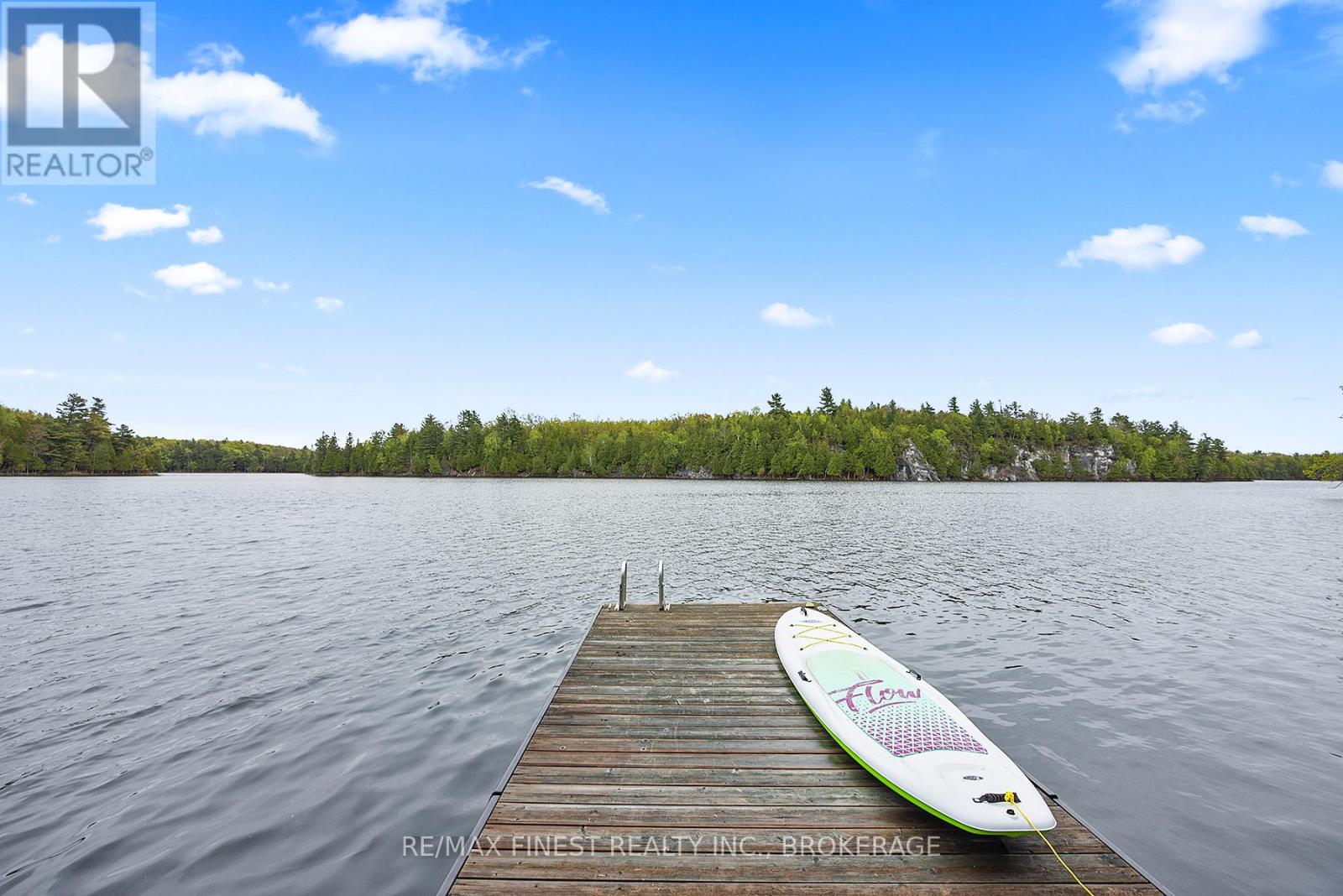 8126 Perth Road, South Frontenac, Ontario K0H 2L0 - Photo 14 - X12443582