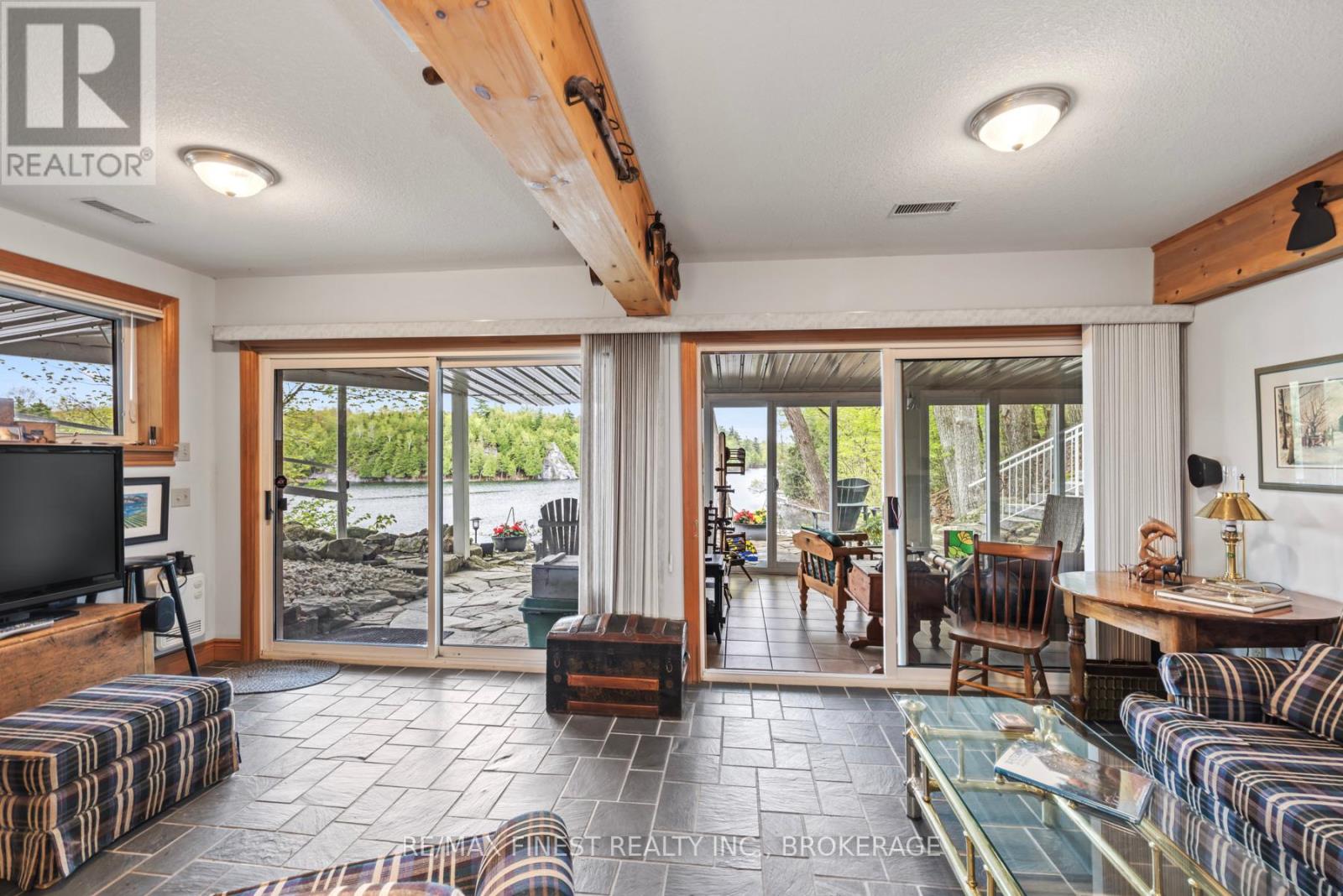 8126 Perth Road, South Frontenac, Ontario K0H 2L0 - Photo 26 - X12443582