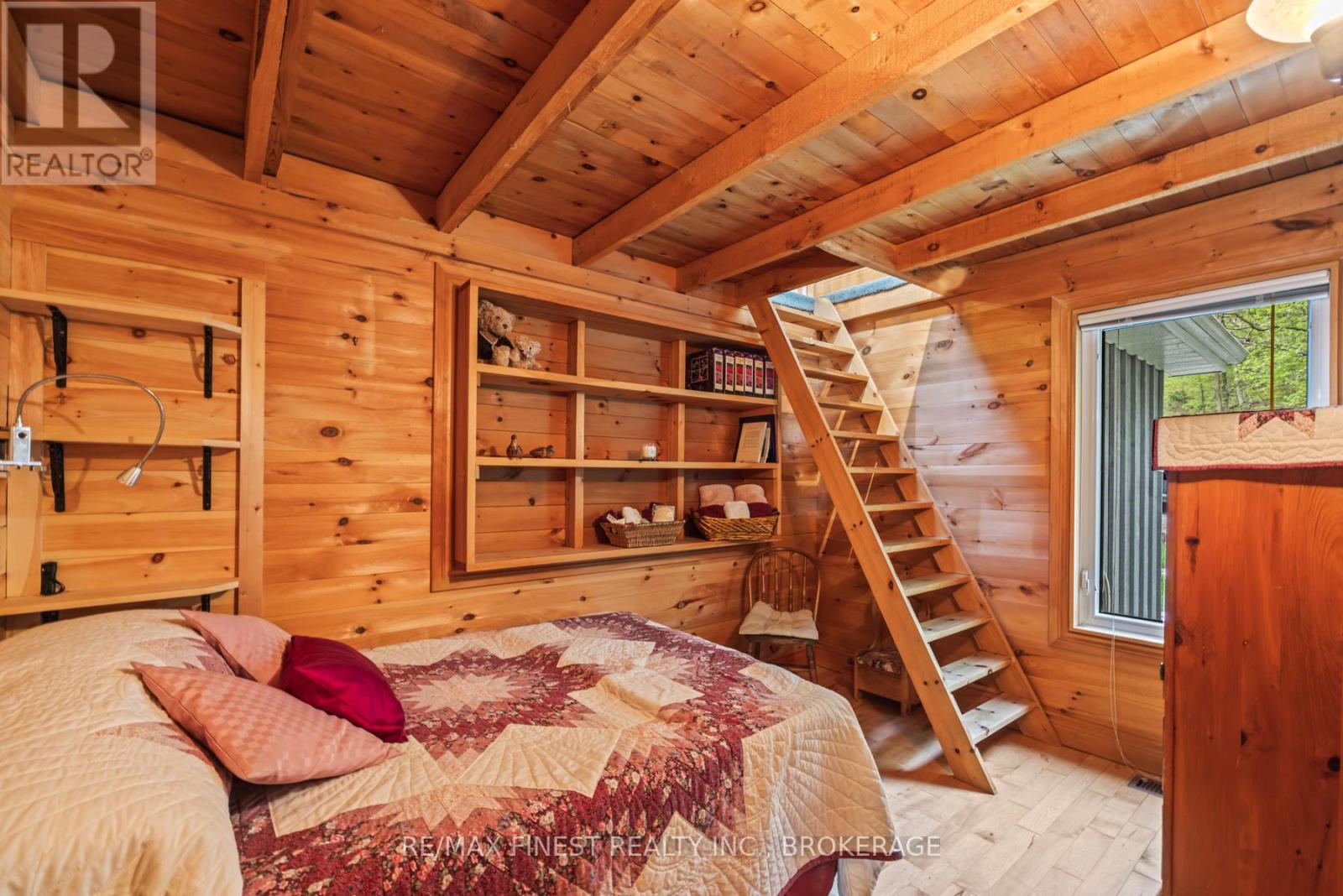 8126 Perth Road, South Frontenac, Ontario K0H 2L0 - Photo 40 - X12443582