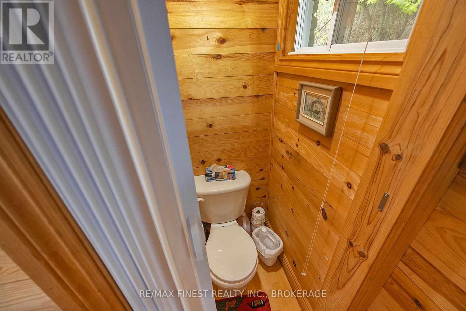 8126 Perth Road, South Frontenac, Ontario K0H 2L0 - Photo 46 - X12443582