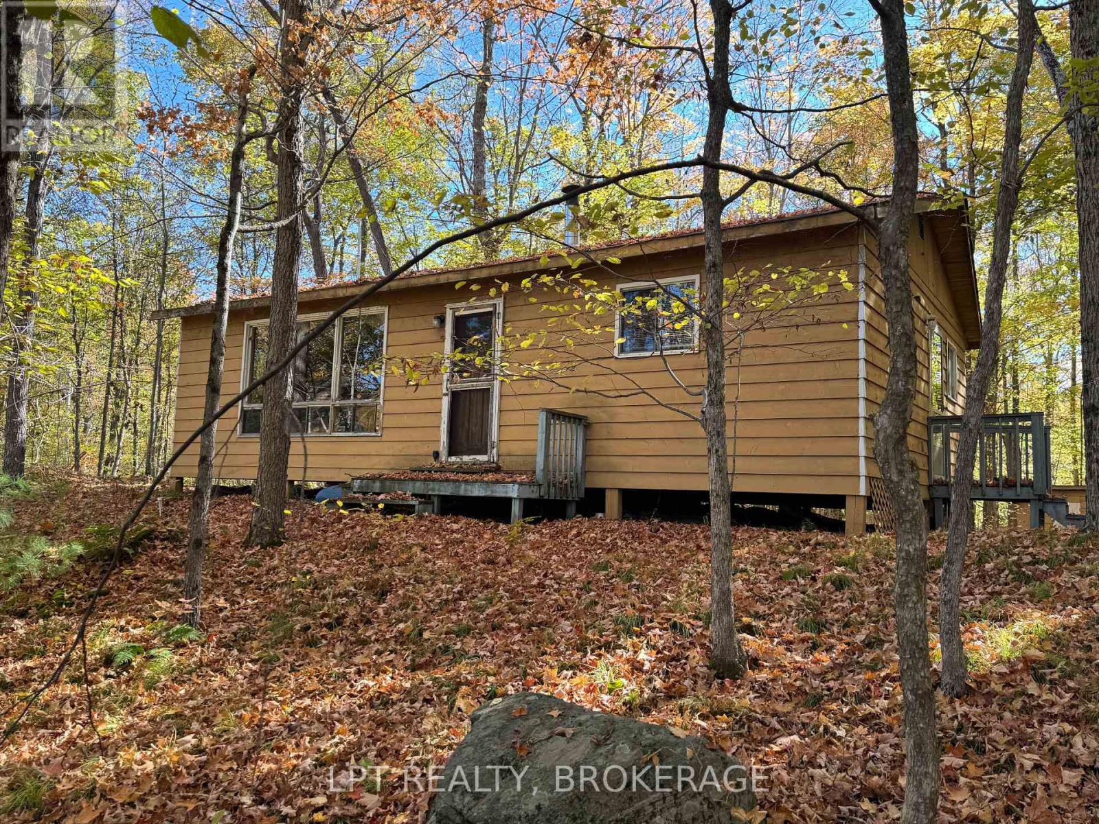 500 YVON LANE, Rideau Lakes, Ontario