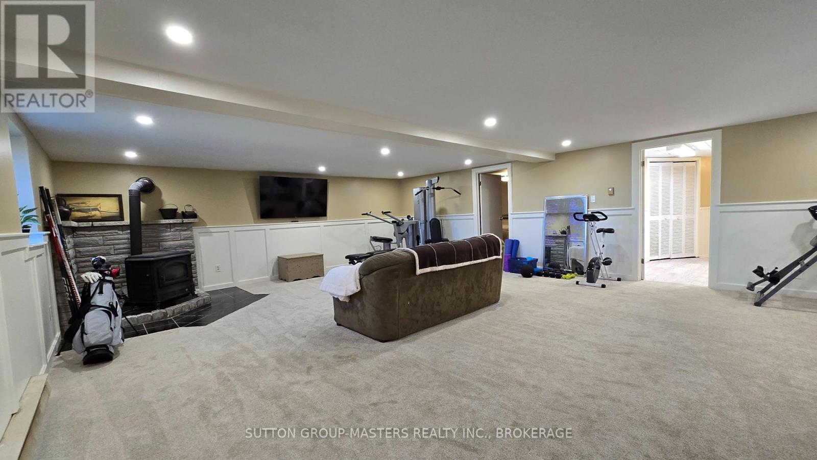 4404 Unity Road, Kingston, Ontario K0H 2H0 - Photo 34 - X12444430