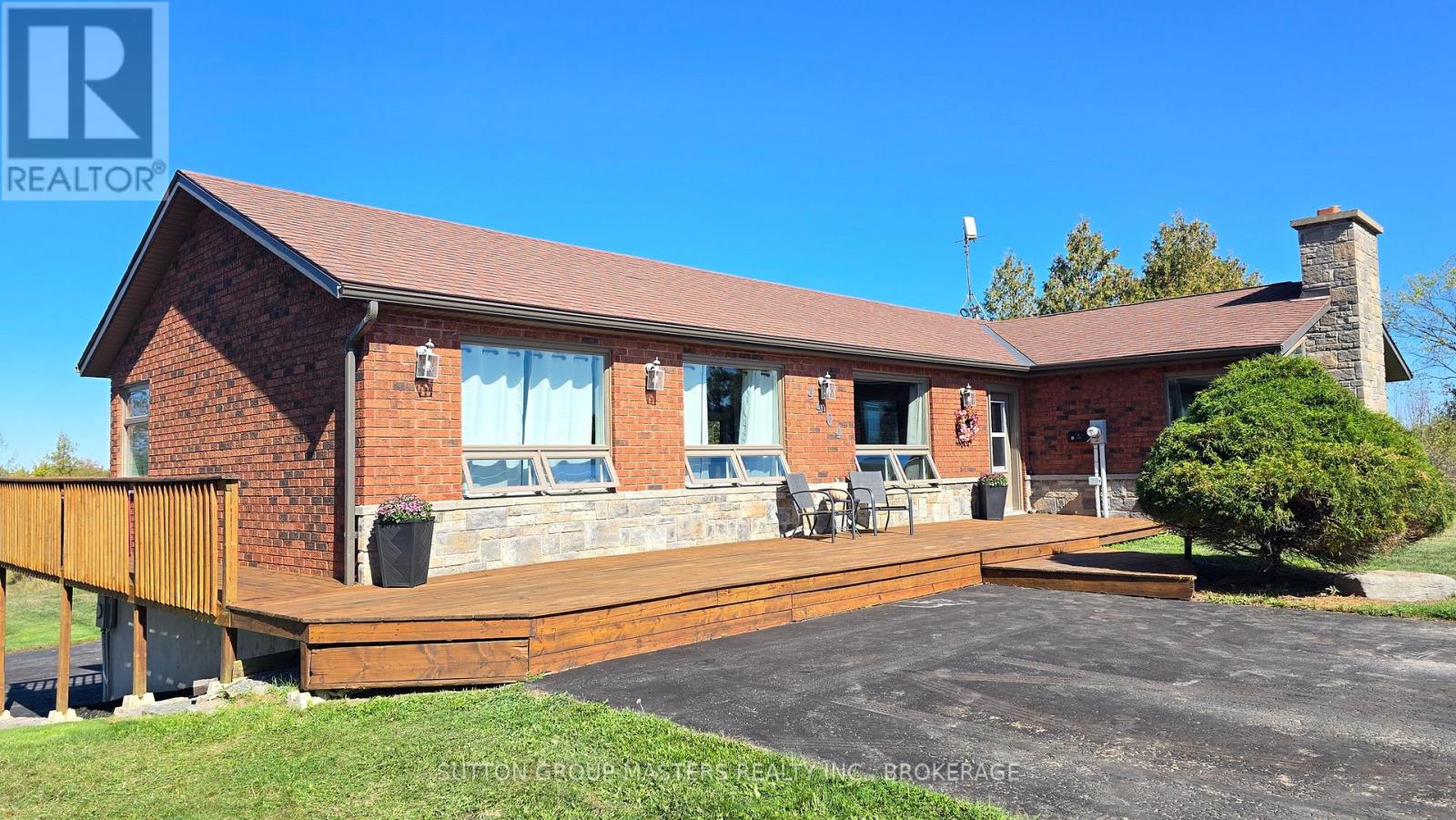 4404 Unity Road, Kingston, Ontario K0H 2H0 - Photo 4 - X12444430