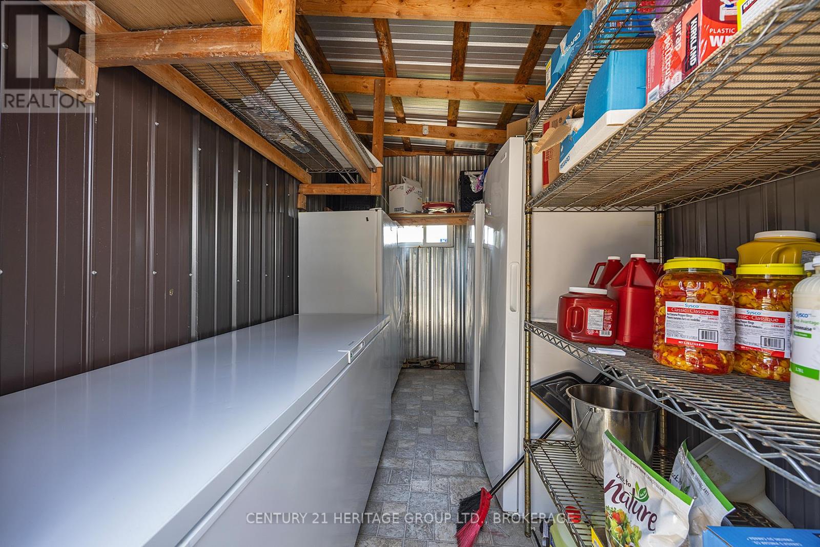 3756 County Road 3, Leeds And The Thousand Islands, Ontario K0K 1N0 - Photo 30 - X12444971