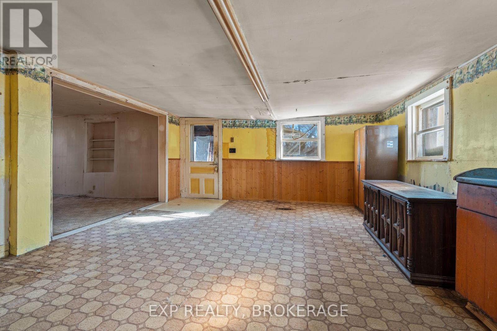 1619 County 2 Road, Front Of Yonge, Ontario  K0E 1R0 - Photo 10 - X12447435