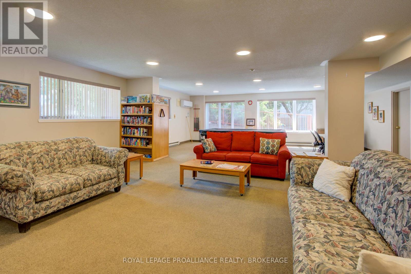 609 - 675 Davis Drive, Kingston, Ontario  K7M 8L5 - Photo 40 - X12449399