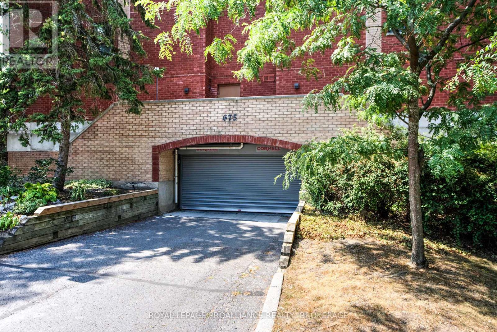 609 - 675 Davis Drive, Kingston, Ontario  K7M 8L5 - Photo 43 - X12449399