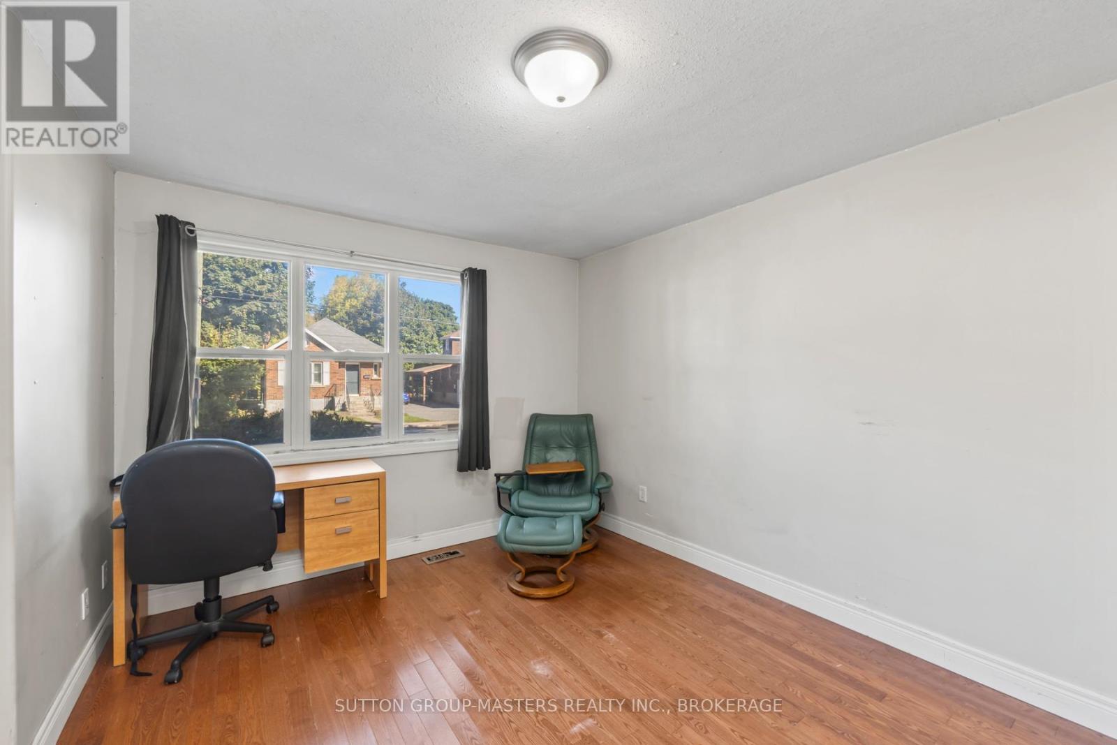 720 Brock Street, Kingston, Ontario K7L 1W2 - Photo 16 - X12449585