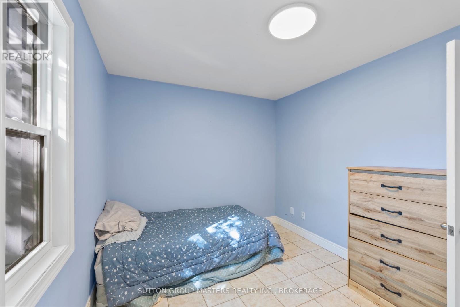 720 Brock Street, Kingston, Ontario K7L 1W2 - Photo 18 - X12449585