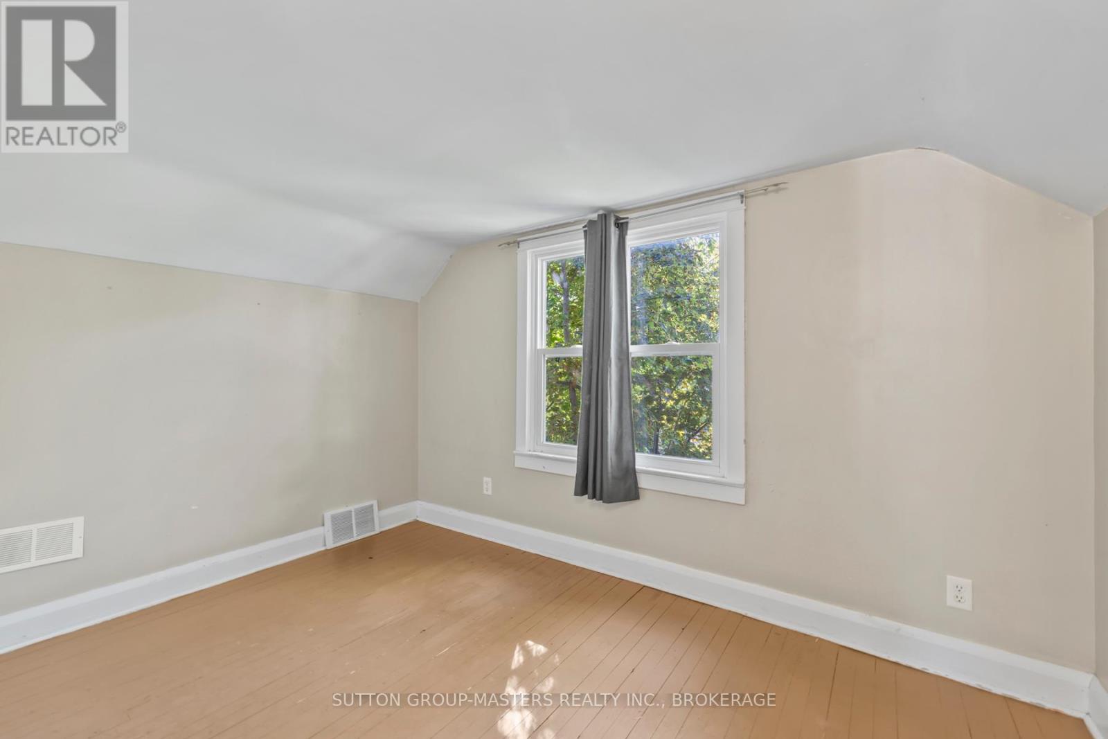 720 Brock Street, Kingston, Ontario K7L 1W2 - Photo 25 - X12449585