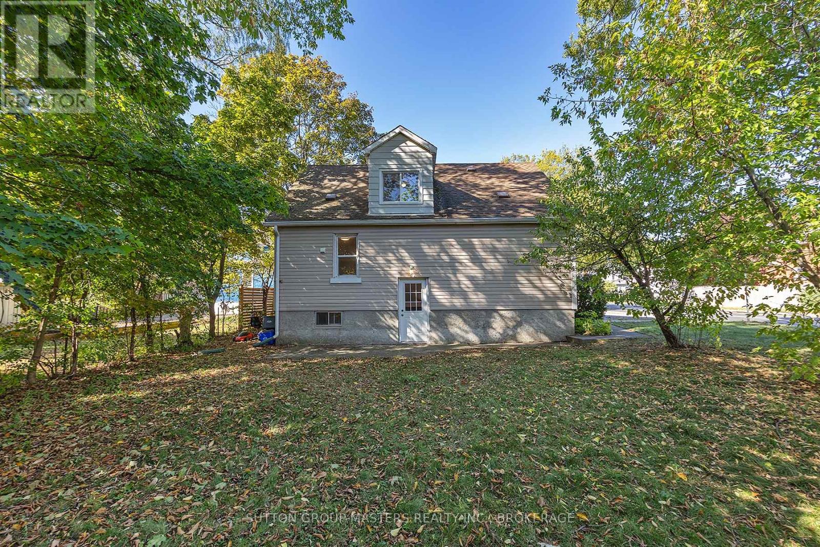 720 Brock Street, Kingston, Ontario K7L 1W2 - Photo 6 - X12449585