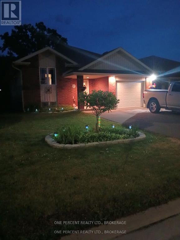 163 Greenhill Lane, Belleville, Ontario K8N 0C7 - Photo 4 - X12451141