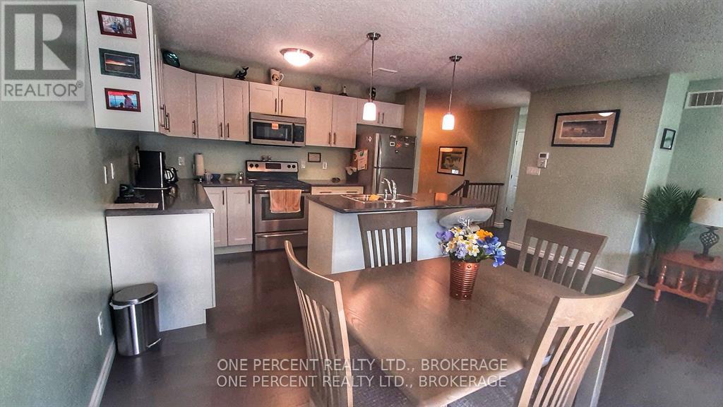 163 Greenhill Lane, Belleville, Ontario K8N 0C7 - Photo 7 - X12451141