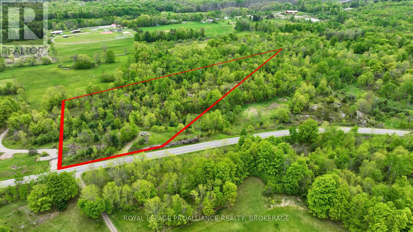 1147 LONG LAKE ROAD, Frontenac, Ontario