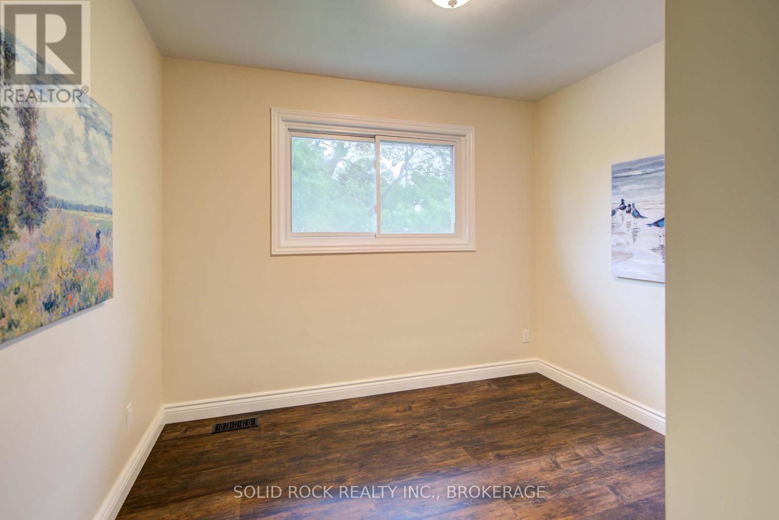 82 Queen Mary Road, Kingston, Ontario  K7M 2A5 - Photo 22 - X12453723