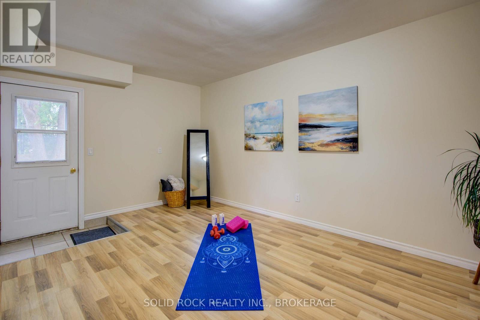 82 Queen Mary Road, Kingston, Ontario  K7M 2A5 - Photo 4 - X12453723