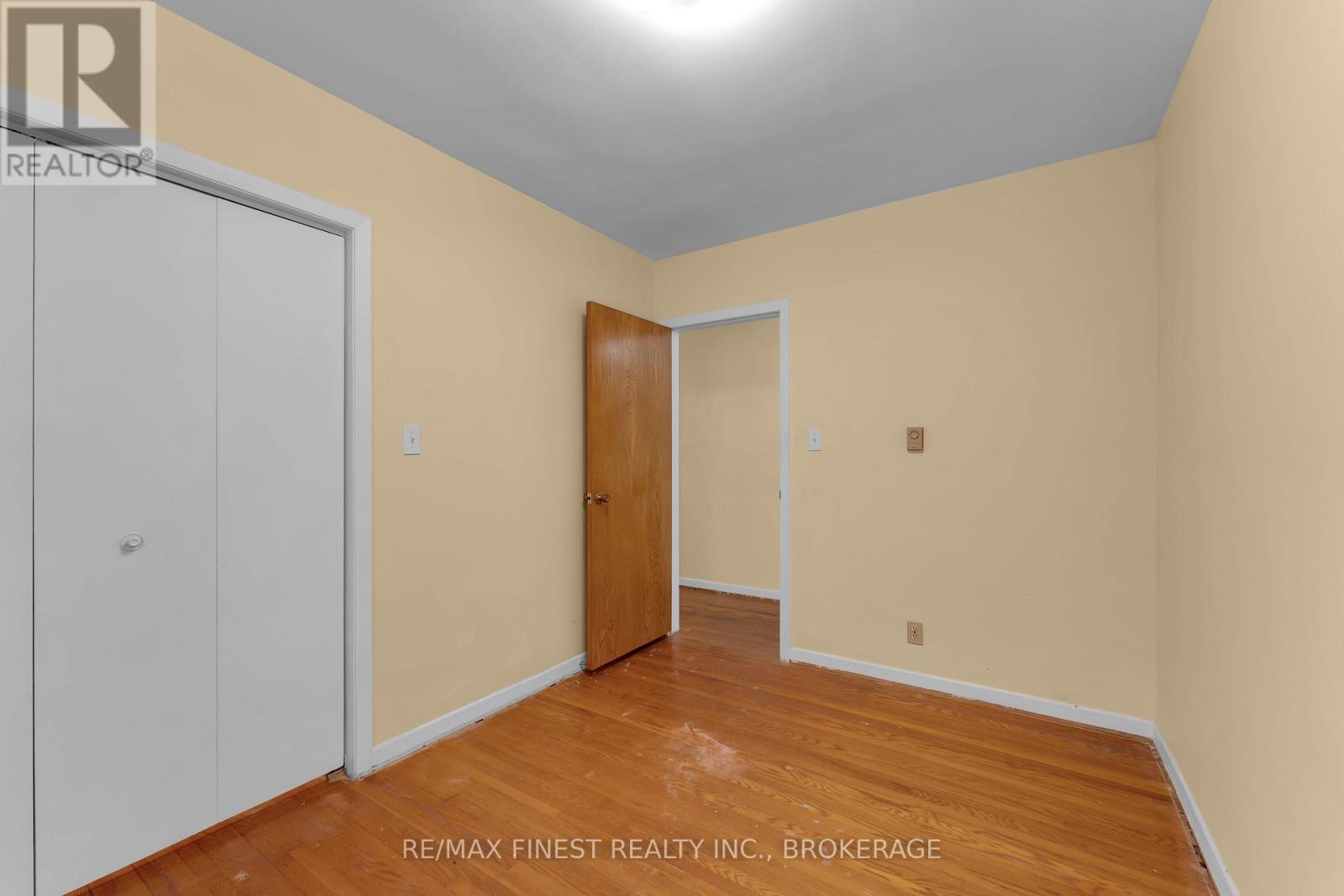 85 Holland Crescent, Kingston, Ontario  K7M 2V7 - Photo 28 - X12454129