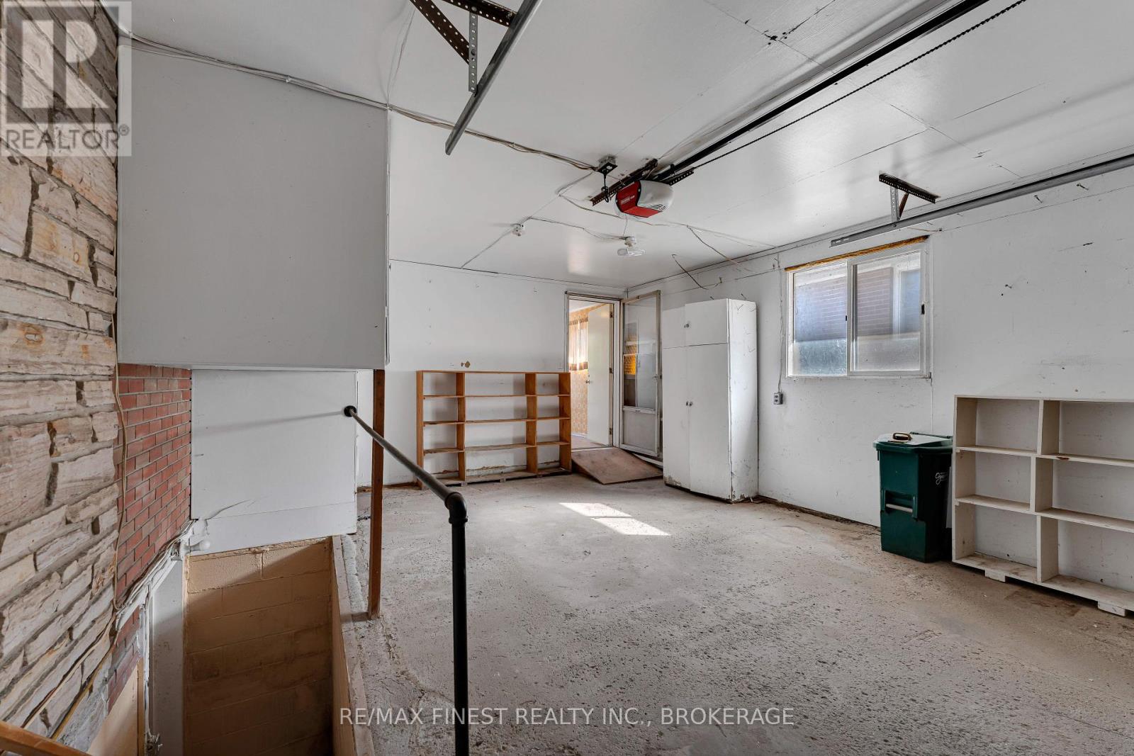 85 Holland Crescent, Kingston, Ontario  K7M 2V7 - Photo 29 - X12454129