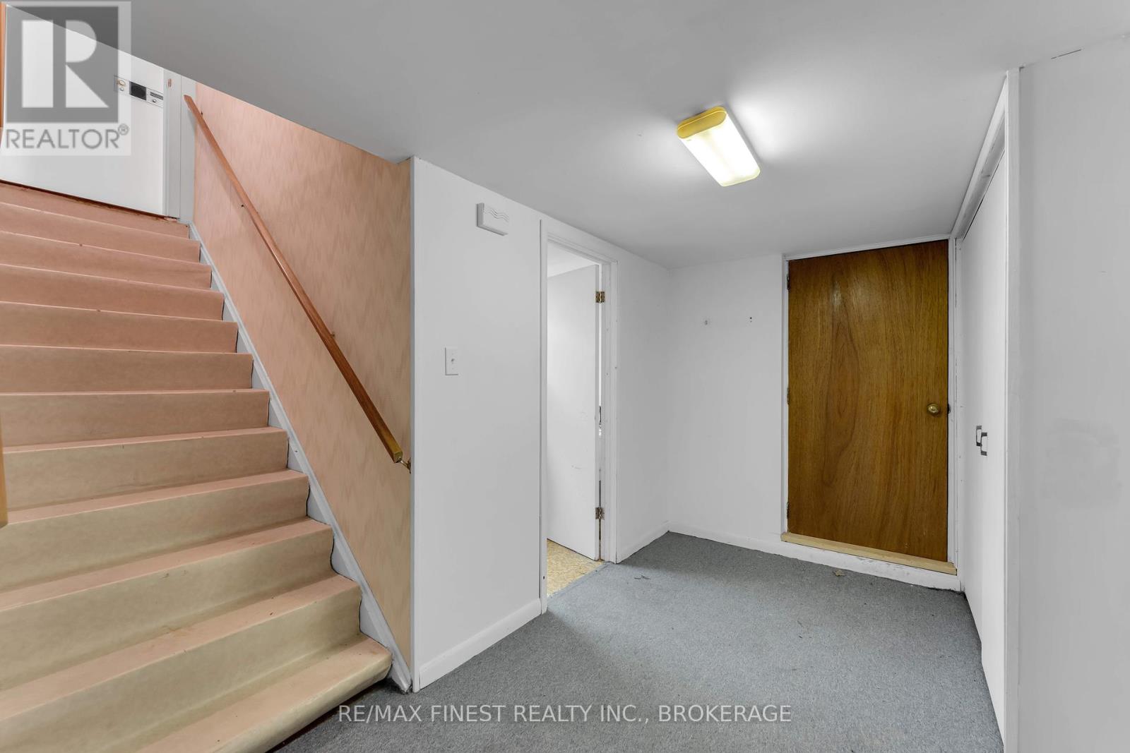 85 Holland Crescent, Kingston, Ontario  K7M 2V7 - Photo 31 - X12454129