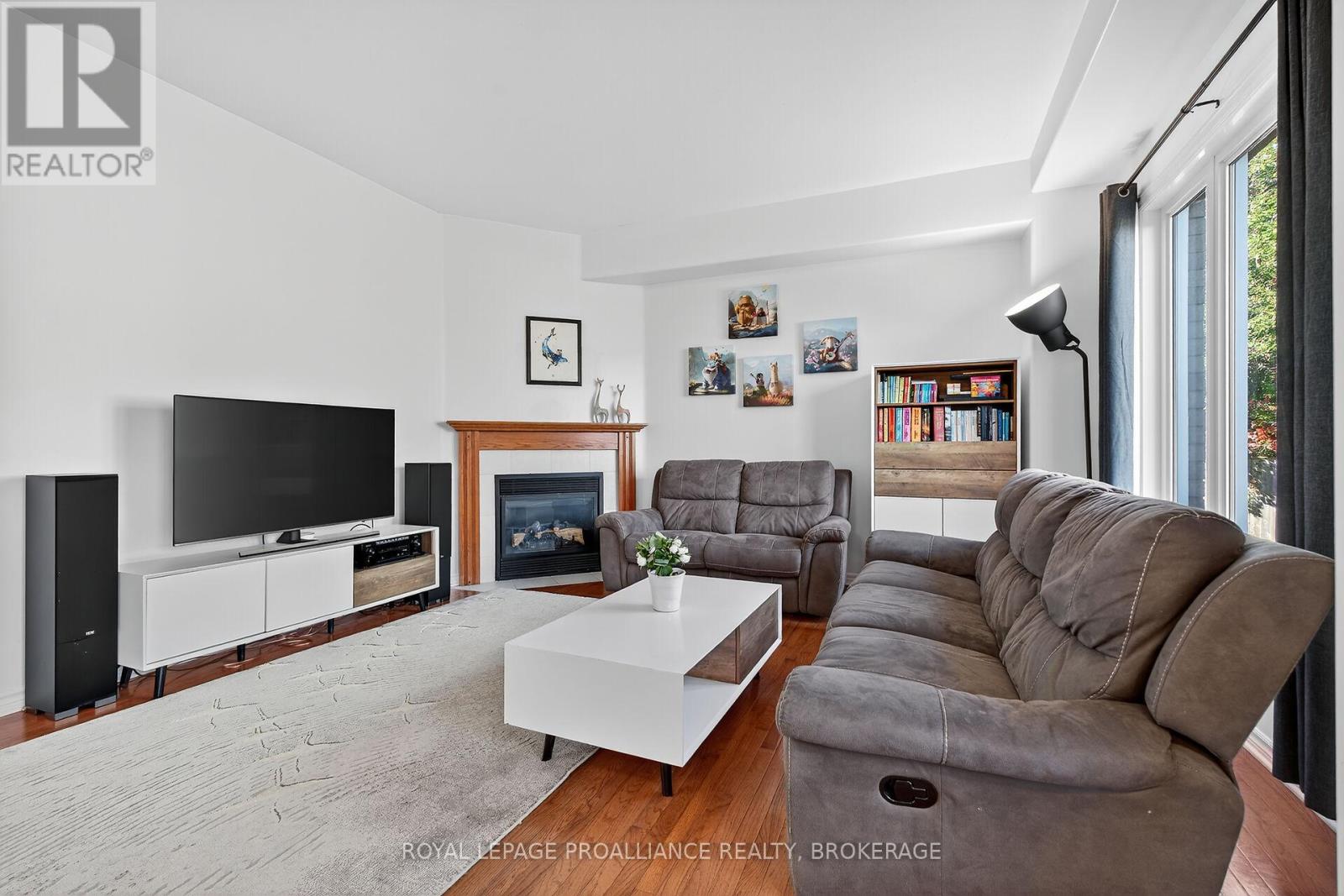 1974 Geology Trail, Kingston, Ontario K7M 9H5 - Photo 10 - X12454206