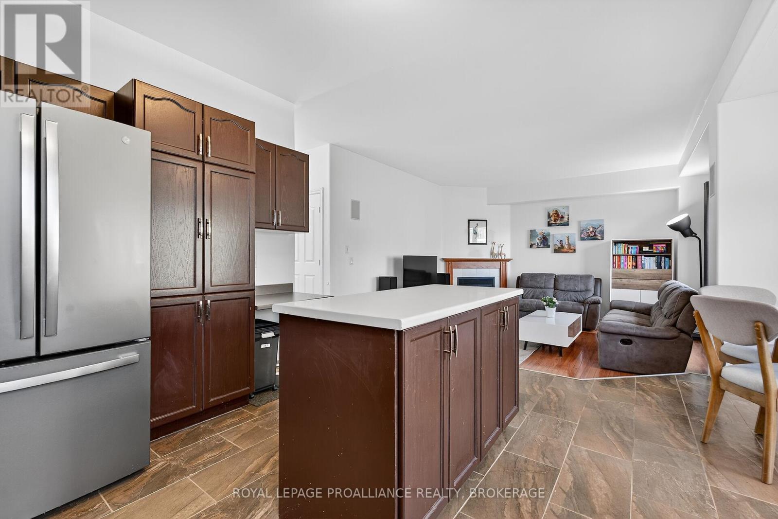 1974 Geology Trail, Kingston, Ontario K7M 9H5 - Photo 18 - X12454206