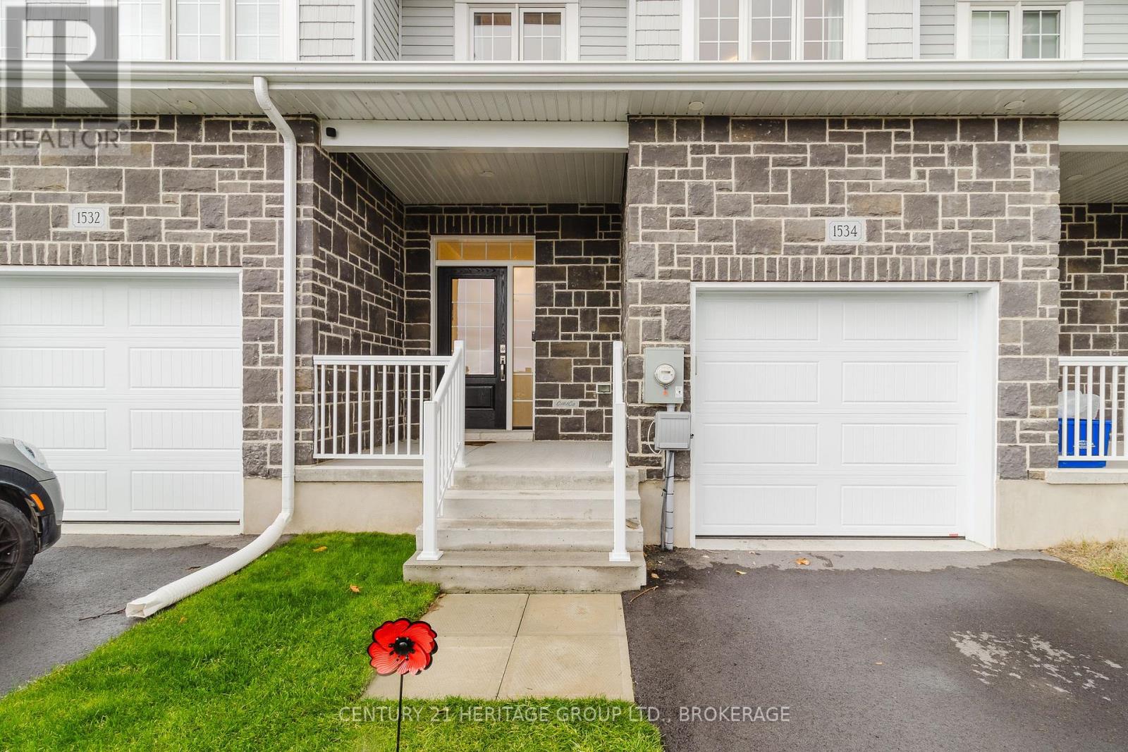 1534 SCARLET STREET, Kingston, Ontario