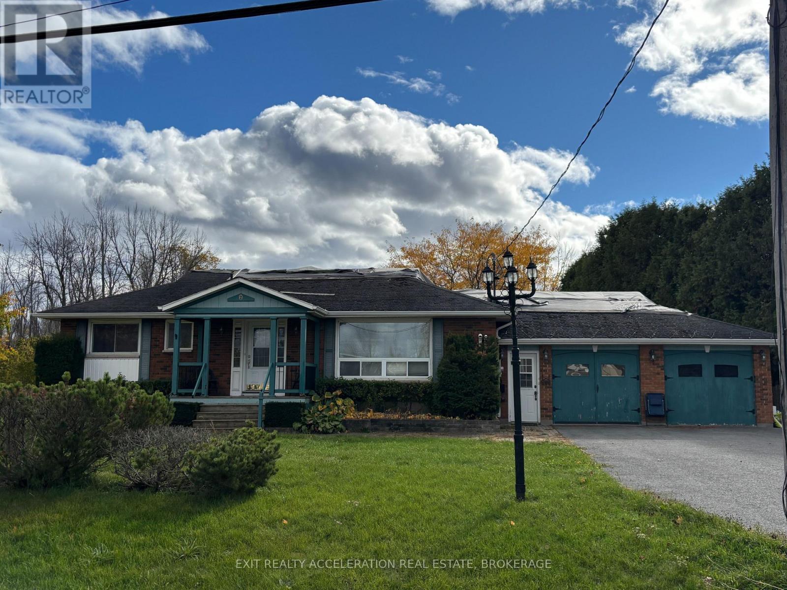 7 MAIN STREET, Loyalist, Ontario