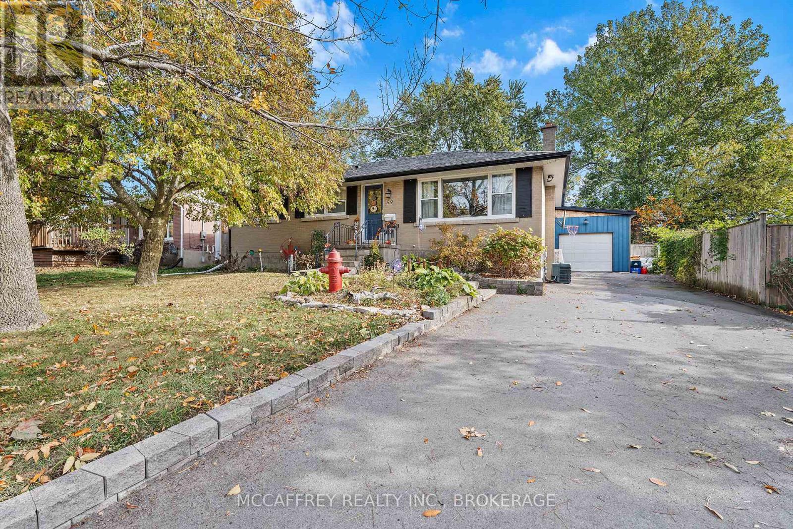 59 LOYALIST AVENUE, Loyalist, Ontario